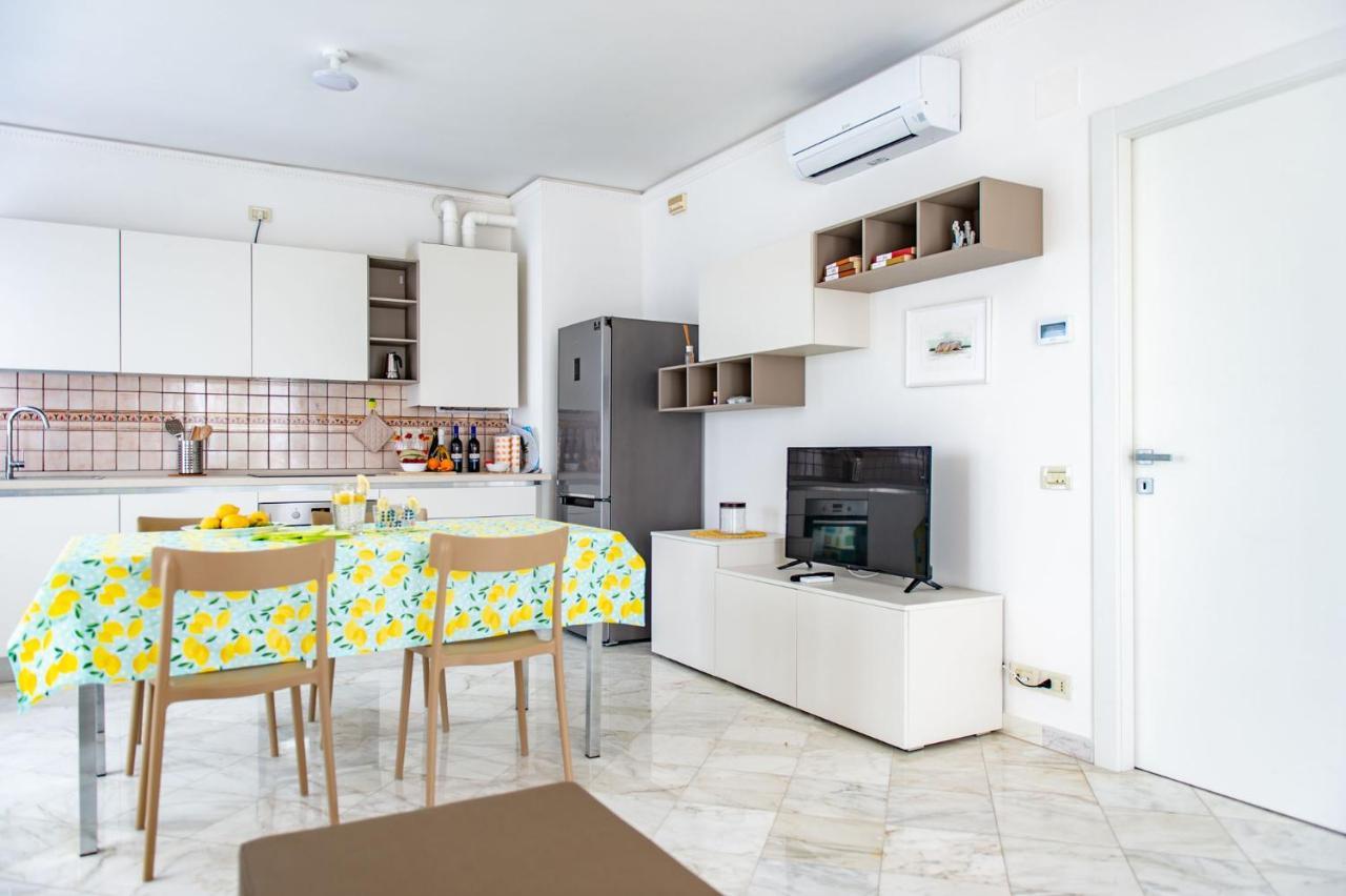 Fruttadamare Apartment Porto Recanati Bagian luar foto