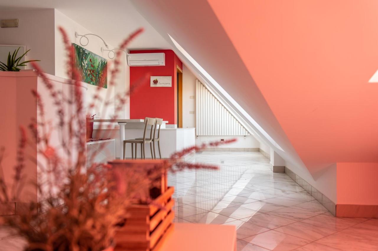 Fruttadamare Apartment Porto Recanati Bagian luar foto