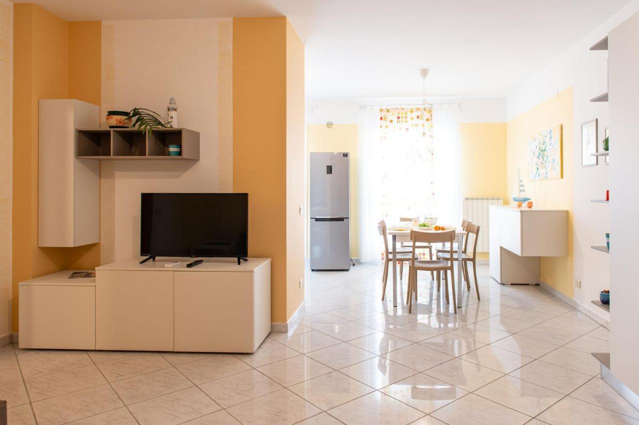 Fruttadamare Apartment Porto Recanati Bagian luar foto