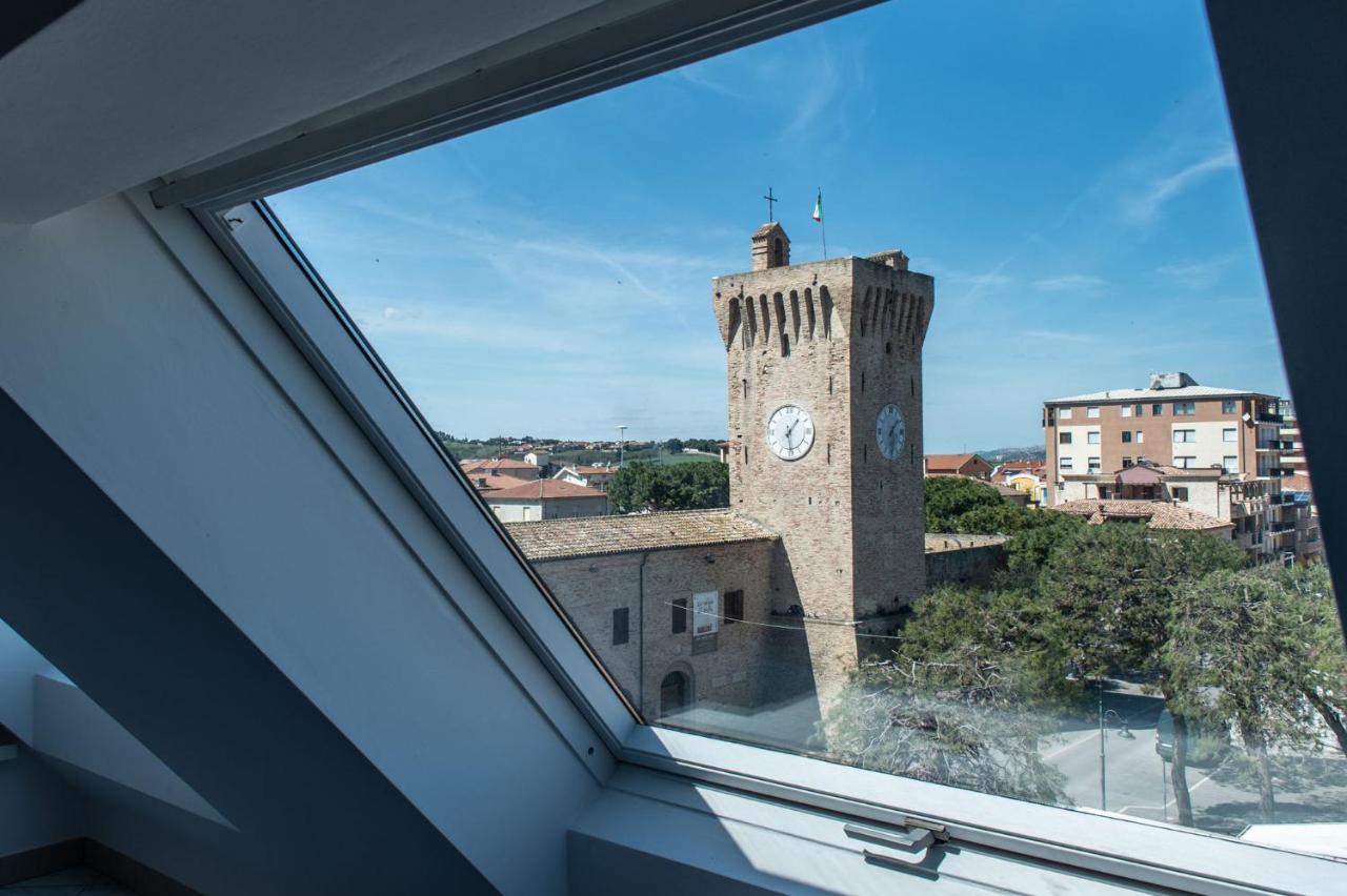 Fruttadamare Apartment Porto Recanati Bagian luar foto