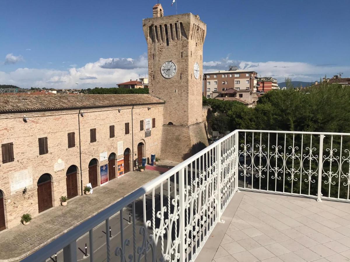 Fruttadamare Apartment Porto Recanati Bagian luar foto